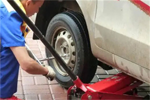 紫竹桥附近拖车24小时服务热线电话